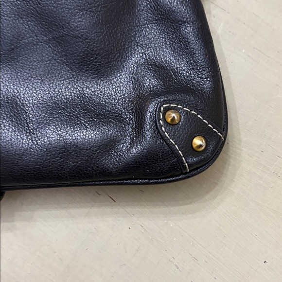 Black Leather Dooney and Bourke Shoulder Bag - Picture 5 of 9